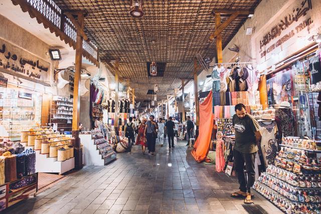 迪拜最繁华景点,迪拜沙漠风情街