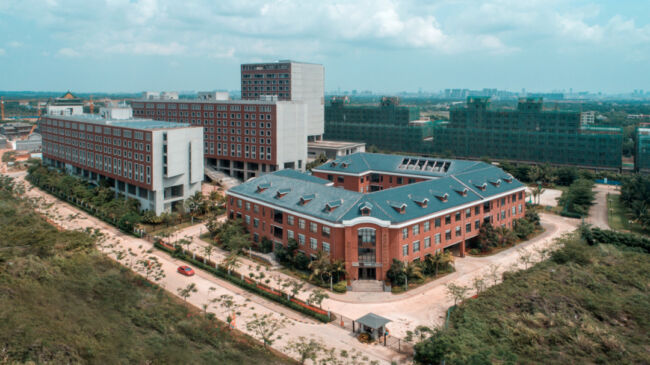 让我的孩子赢在起跑线上,让你的小孩赢在起跑线上