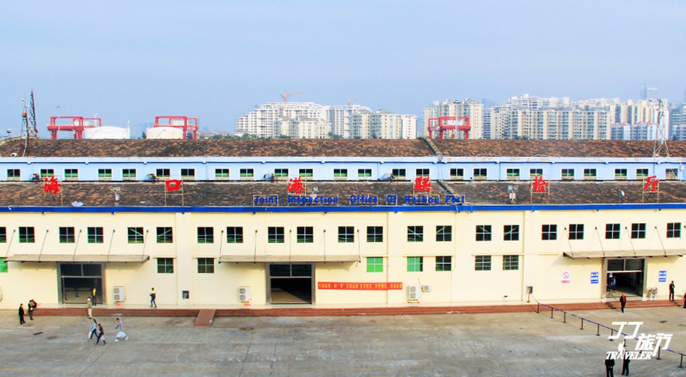 形容一个邮轮很豪华很大怎么说,不动声色可以形容美景吗