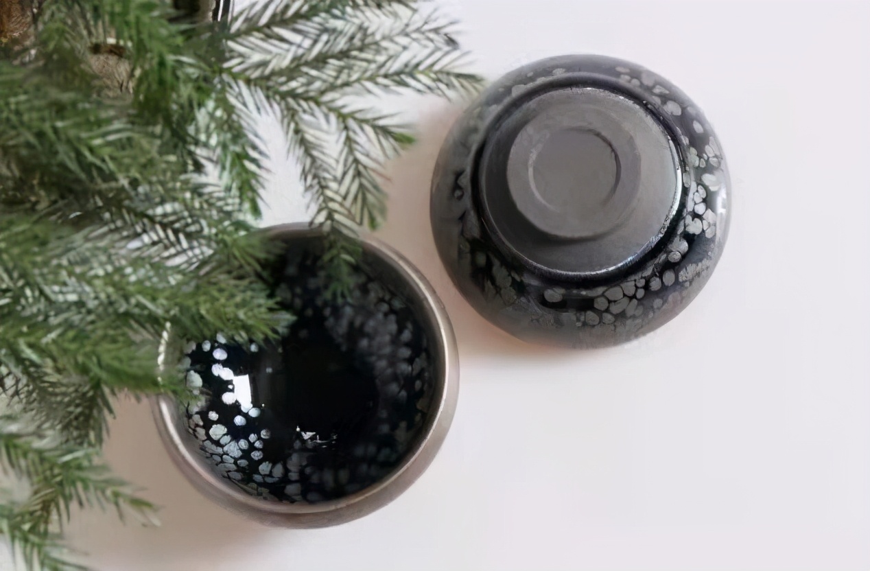 建盏的正确开盏方法,建盏用什么茶叶开盏养盏