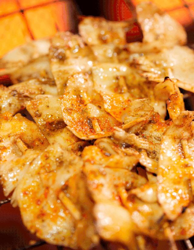 一年能卖出300万串羊肉串,摆摊卖羊肉串一年赚500万