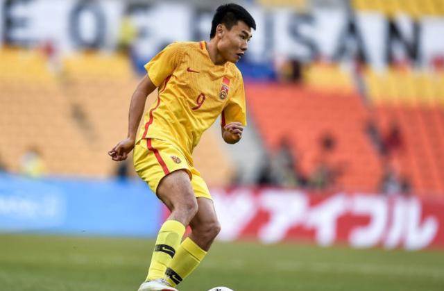 张稀哲评国足,李铁对张稀哲的看法