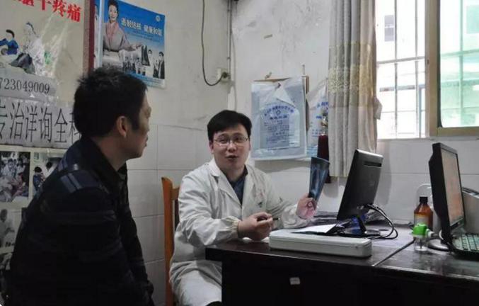 什么是“定向医学生”?免学费毕业包分配,过来人却表示宁愿没报