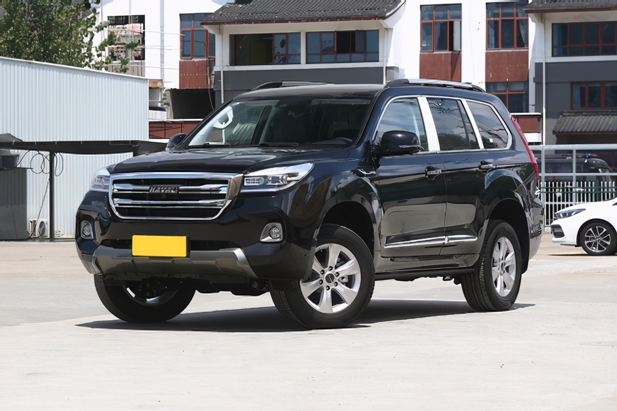 20万4驱硬派suv,20万硬派越野中型suv
