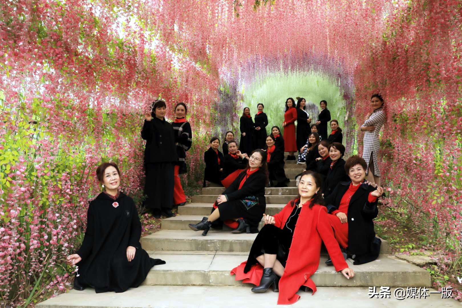 金秋季节到大自然走走,金秋十月去欣赏大自然的美丽风景