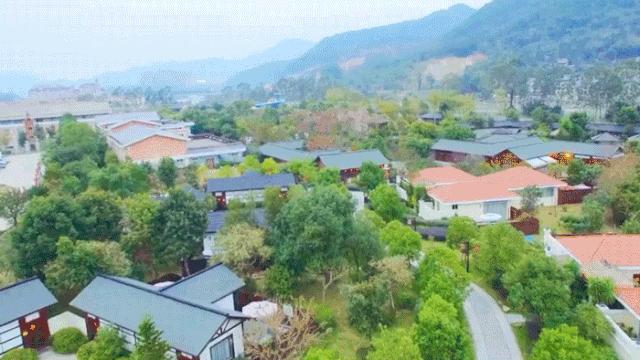 泡温泉的最佳季节和时间,泡温泉的季节