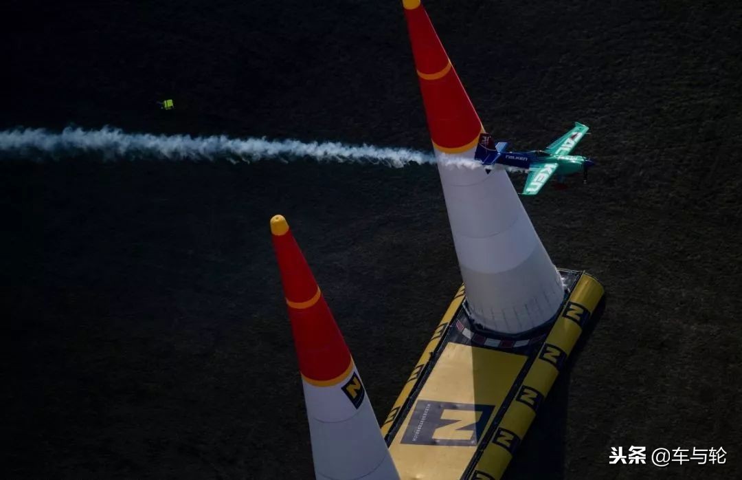 为梦想而战为一往无前的青春喝彩,为梦想而战辽宁