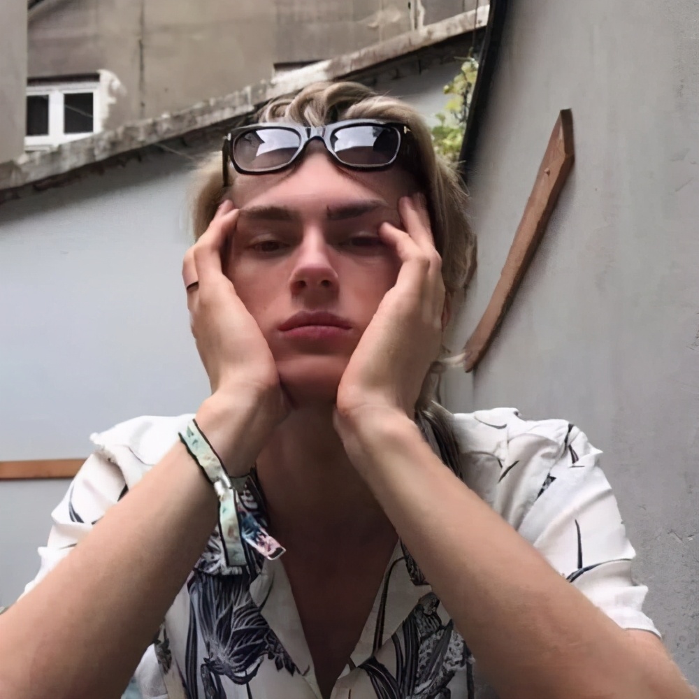 2021年带来好运气财气的微信名称,2020最霸气微信名男生简单气质