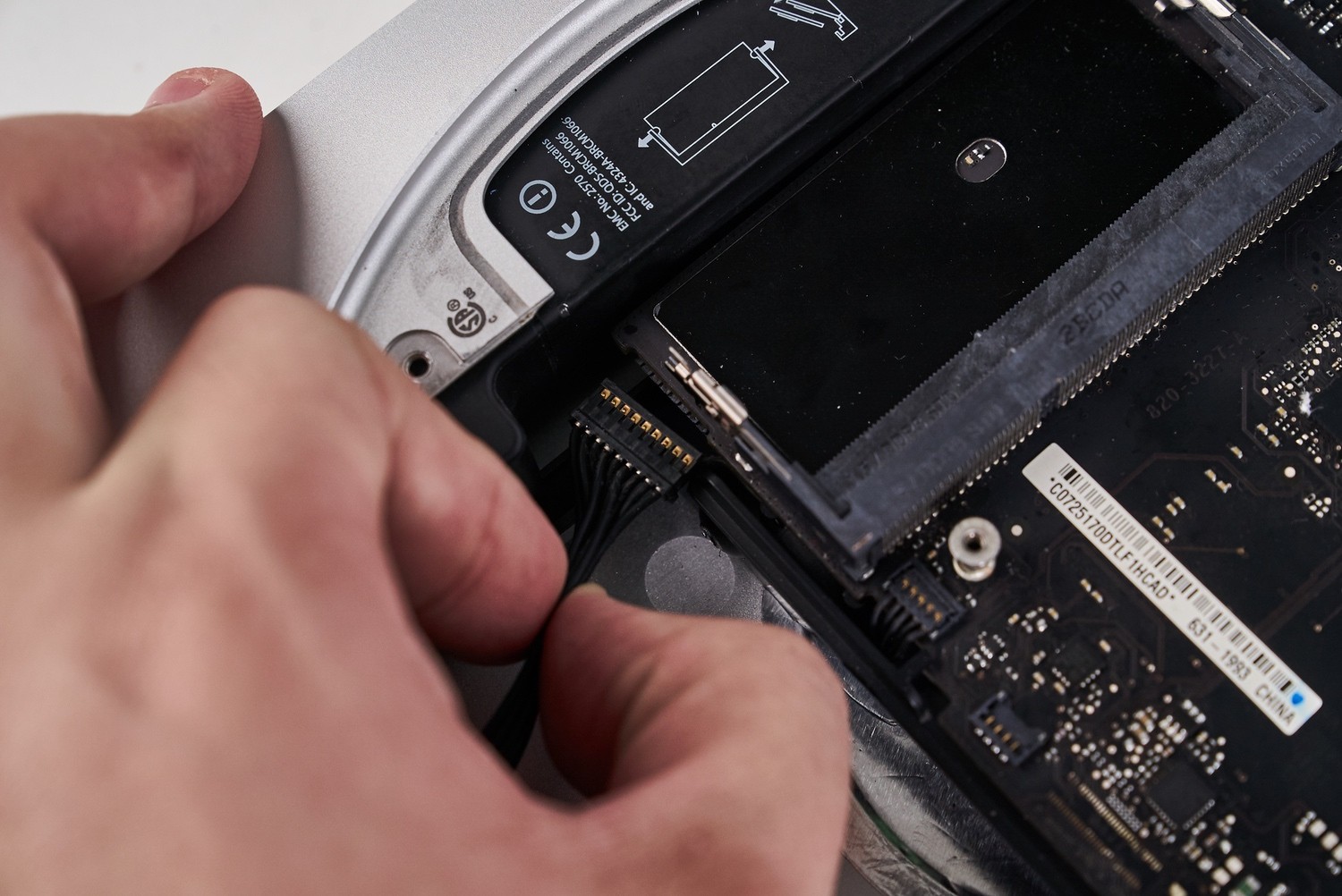 macmini2012款换硬盘,macmini2012更换固态硬盘