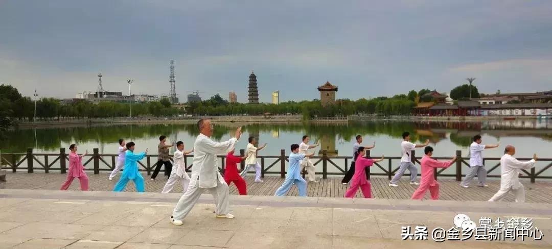 红五月邀请函,红色主题邀请函