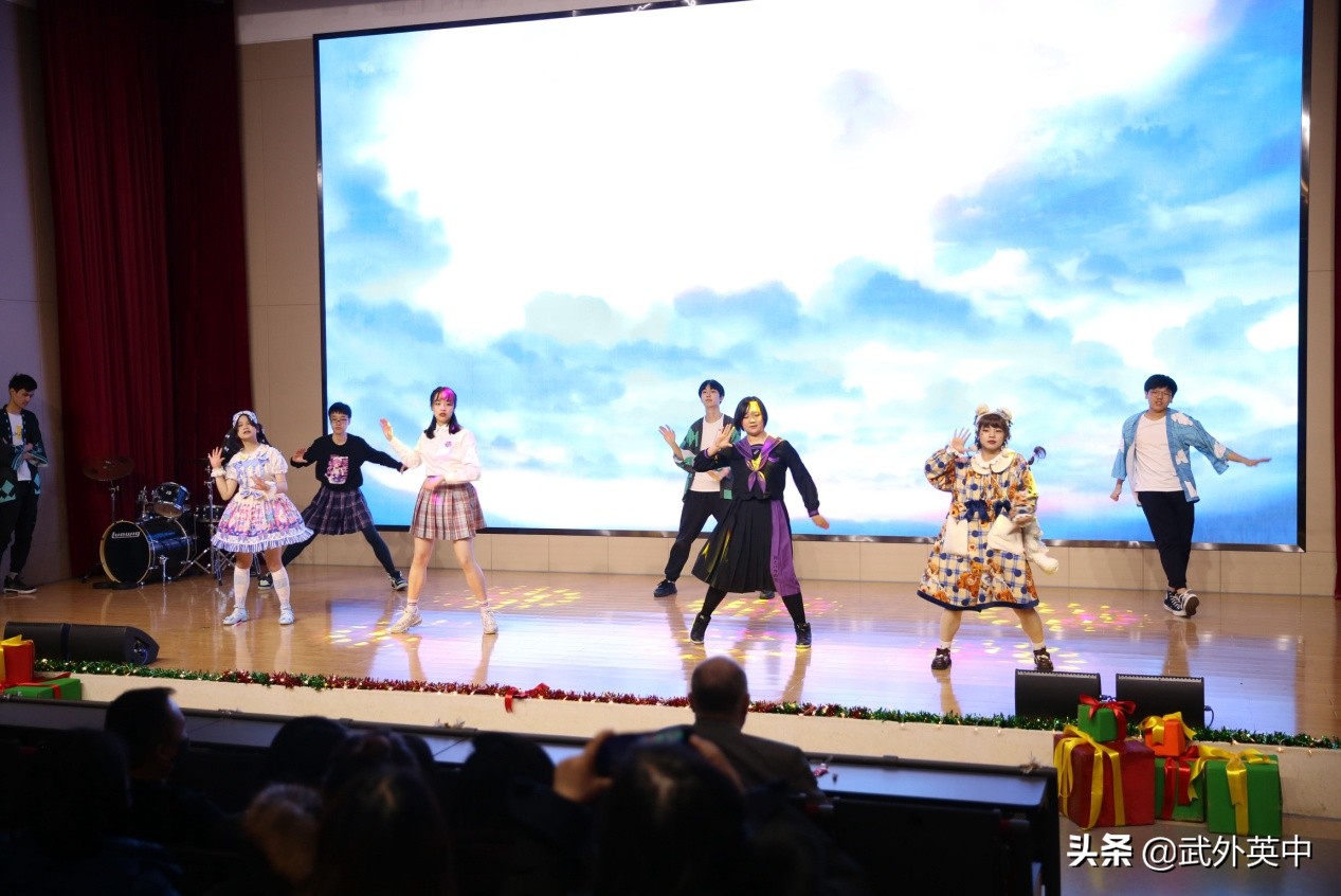 武外英中硚口新校区,武外英中夏令营