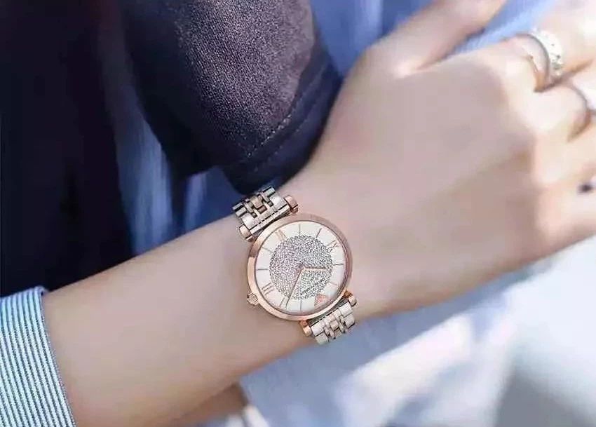 范世錡戴的手表,王濛戴的哪个牌子手表