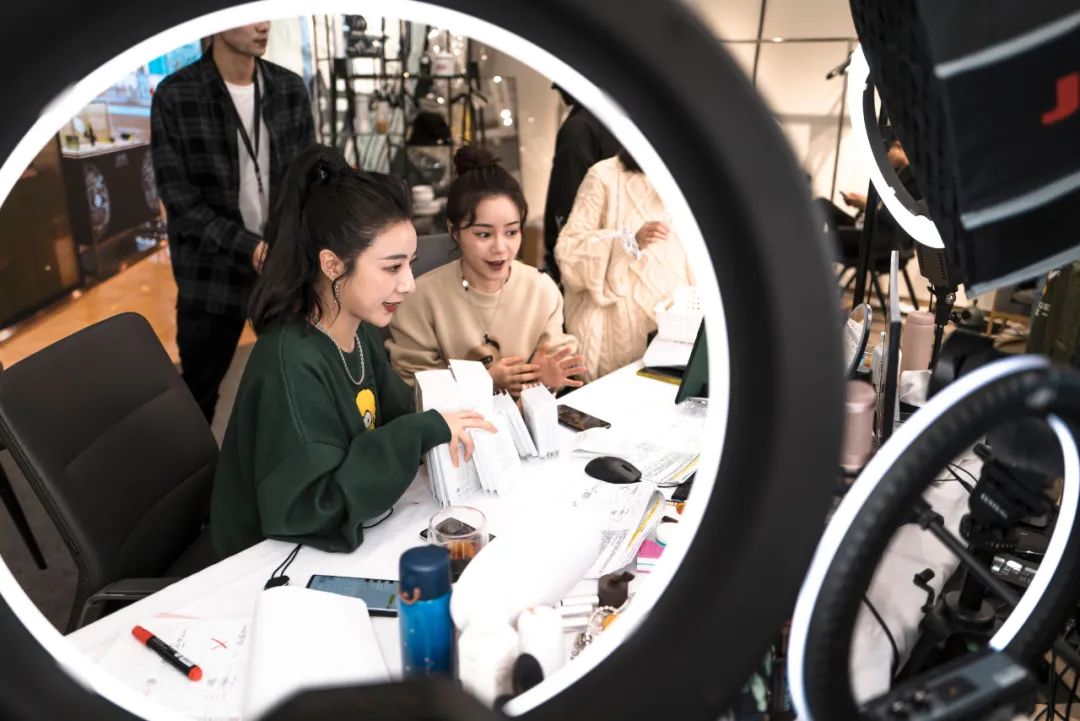 薇娅肌肤紧致,薇娅优势在哪里