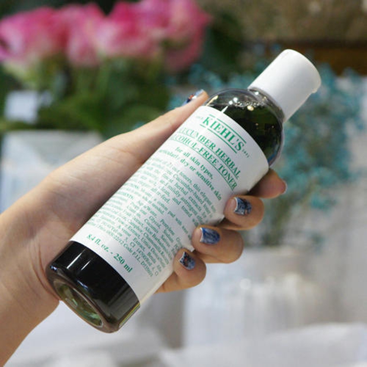 科颜氏高清爽控油爽肤水女士,干皮适合用科颜氏的哪款爽肤水