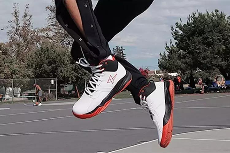 野球场大家最爱穿的篮球鞋,野球场室内球场推荐用篮球鞋