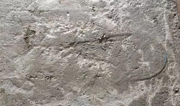 地暖回填后地面开裂怎么处理,地暖回填找平开裂有影响吗