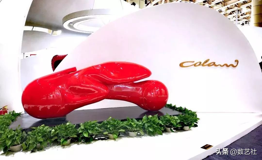 设计现代化智能新款动车,最具设计感的动车