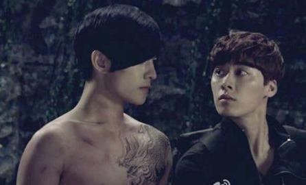 盗墓笔记张日山认识张起灵吗,盗墓笔记张家人和张起灵