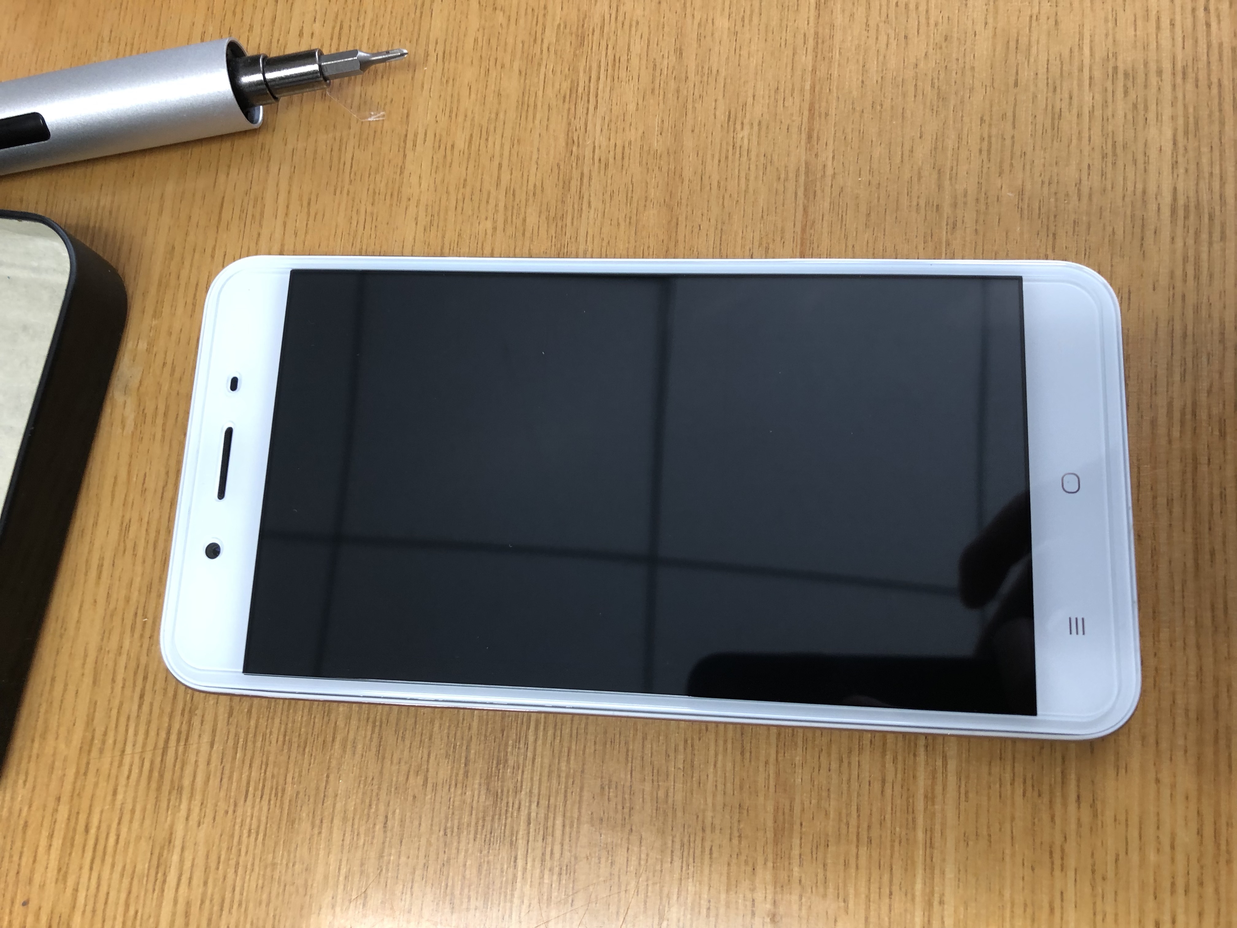 vivoy66手机换屏,vivoy66手机换屏幕