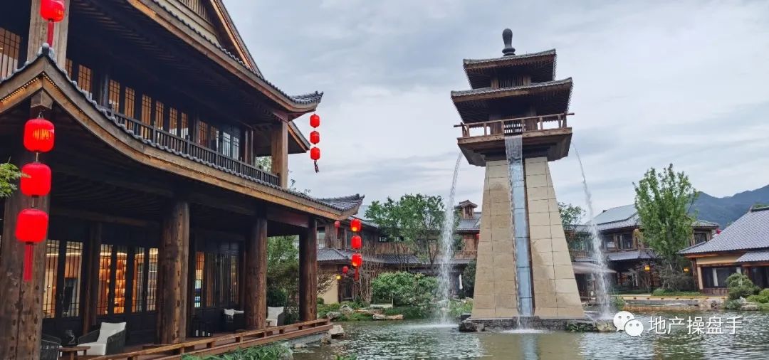 太白山入口到世外桃源有多远,太白山穿越到什么地方