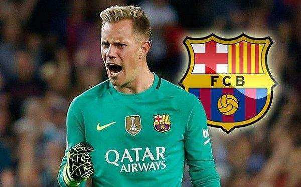 巴萨本赛季后防线是什么水平,巴萨阵容打法