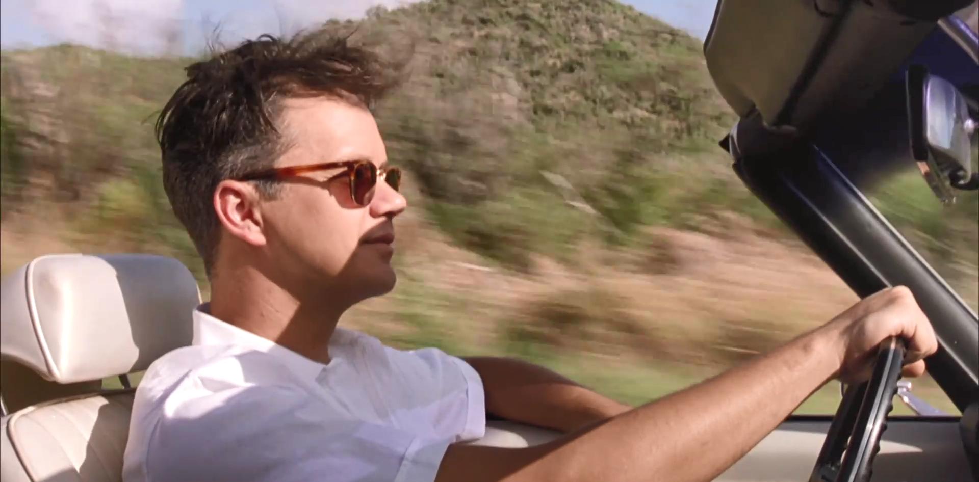 肖申克的监狱生活,肖申克的救赎监狱长贪污片段