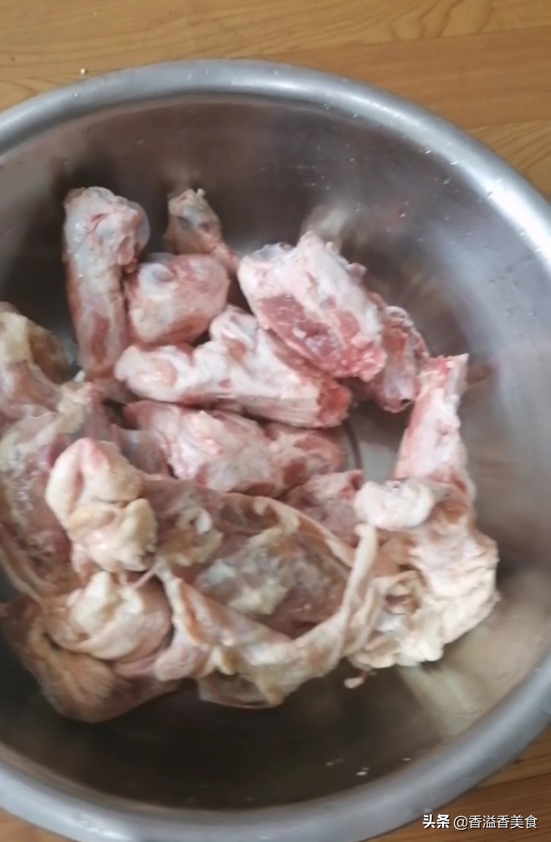 最简单的家常排骨火锅的做法大全,怎么做排骨火锅才好吃