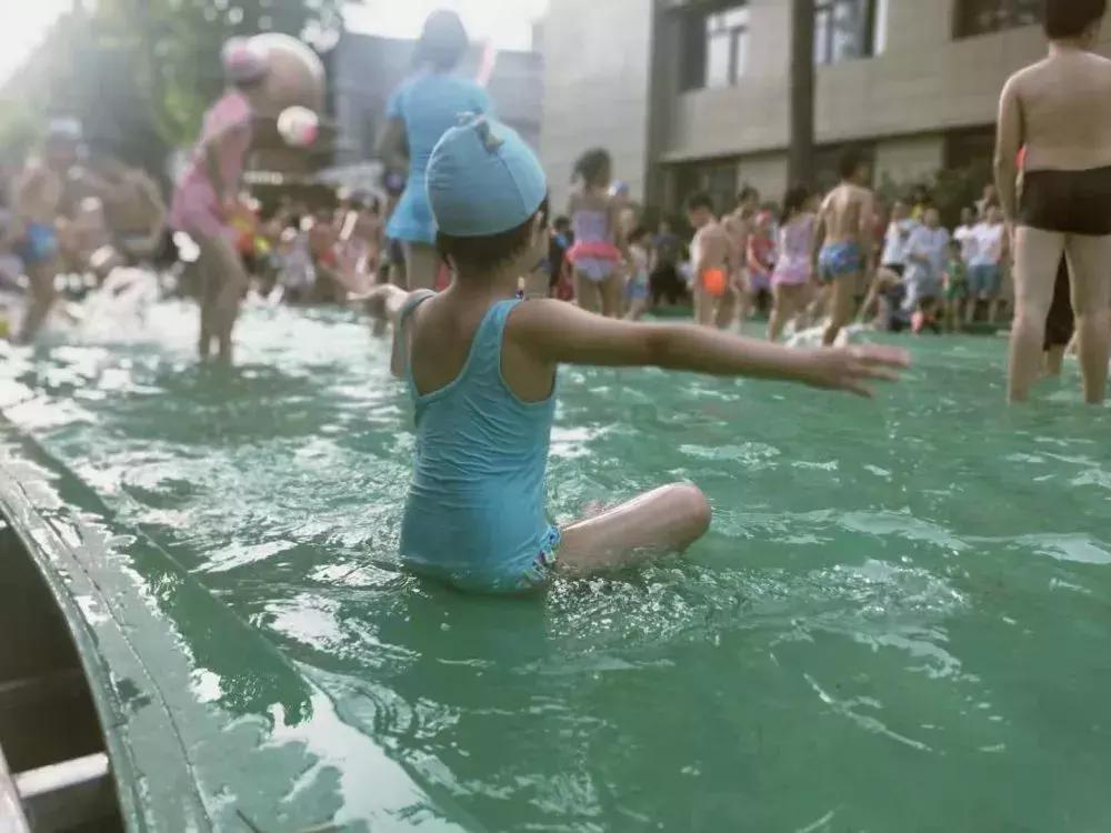 博远大型主题泡泡趴活动圆满完成