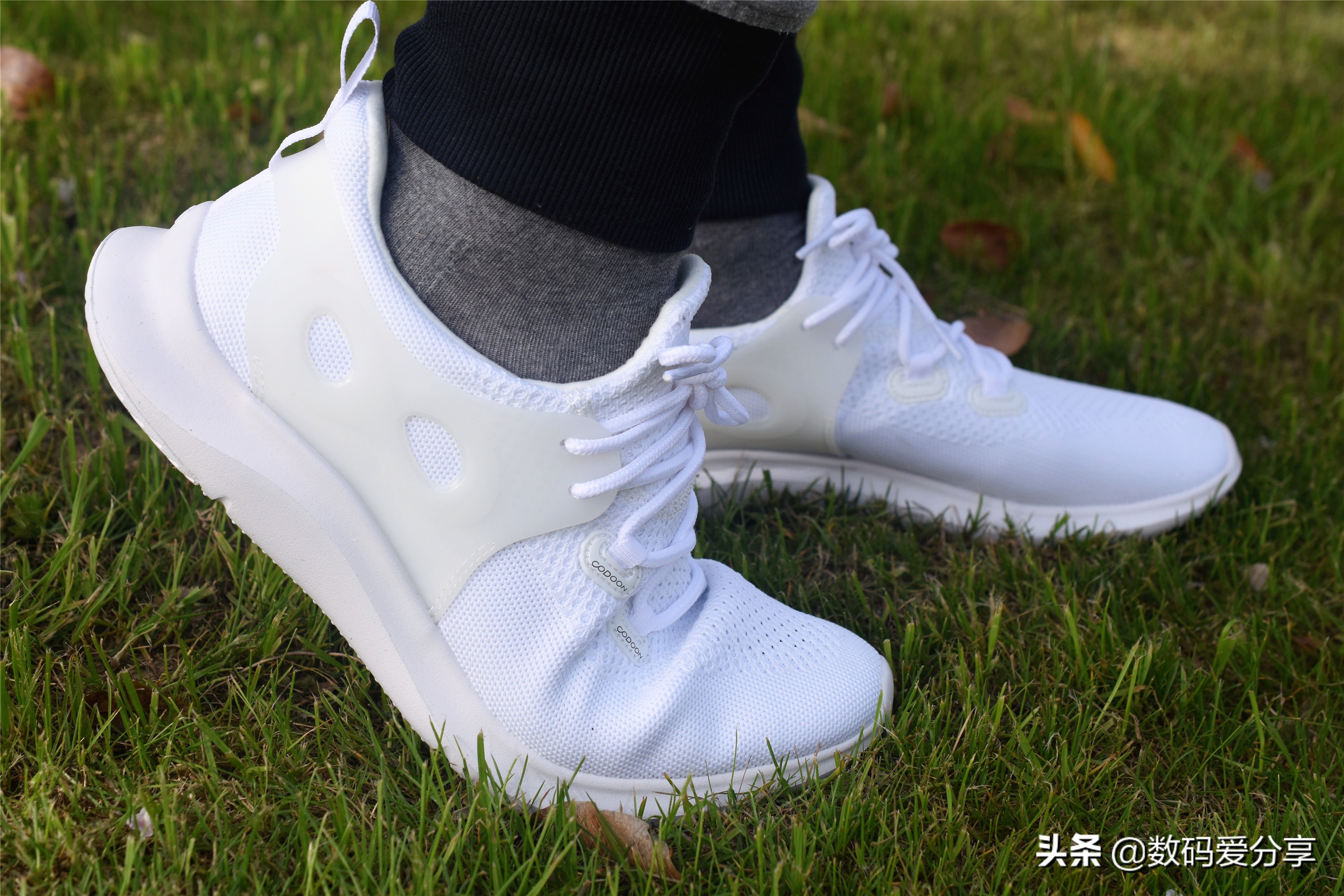 百元价位的咕咚5k跑鞋体验分享,咕咚智能跑鞋42k首款全马跑鞋之选