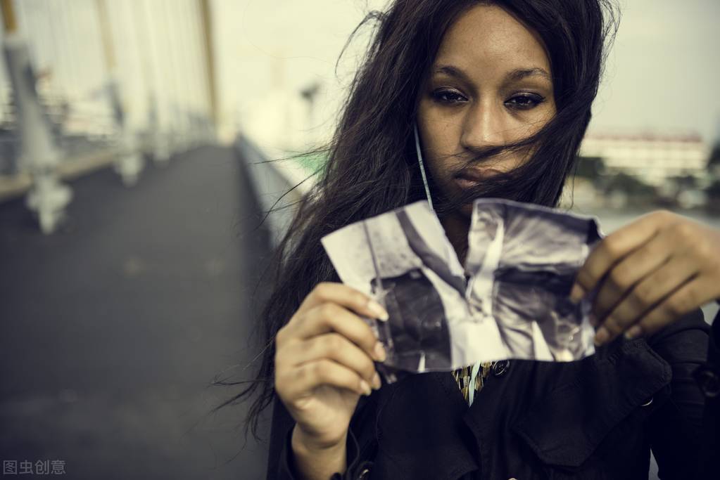 和相爱的男友分手后，怎么才能忘掉并真正地放下呢？