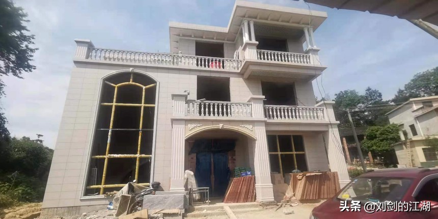 湖南高级别墅外观真实图,衡阳市乡村木制别墅图纸