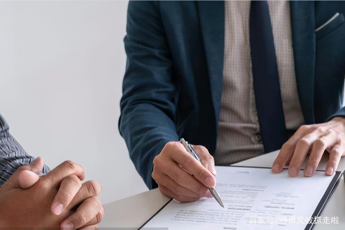 房子过户了银行的钱没收到怎么办,房子过户贷款还没下来怎么办