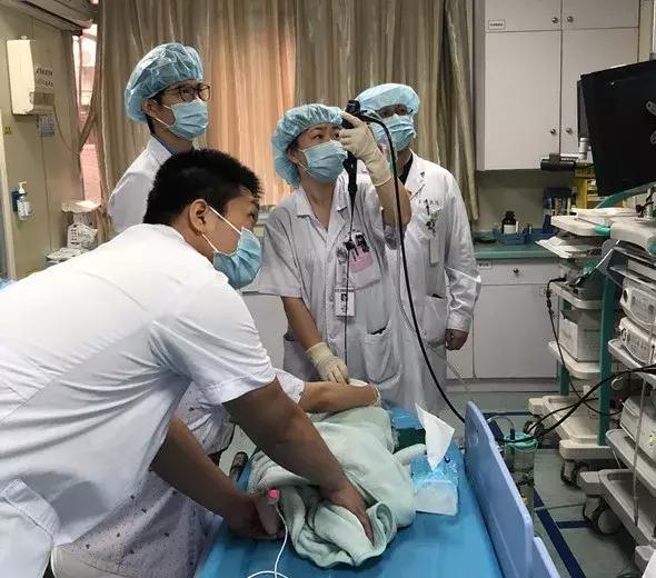 宝宝得了肺炎、流感？纤维支气管肺泡灌洗术了解一下