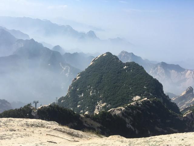 华山自驾最惊险的道路,华山最惊险的公路