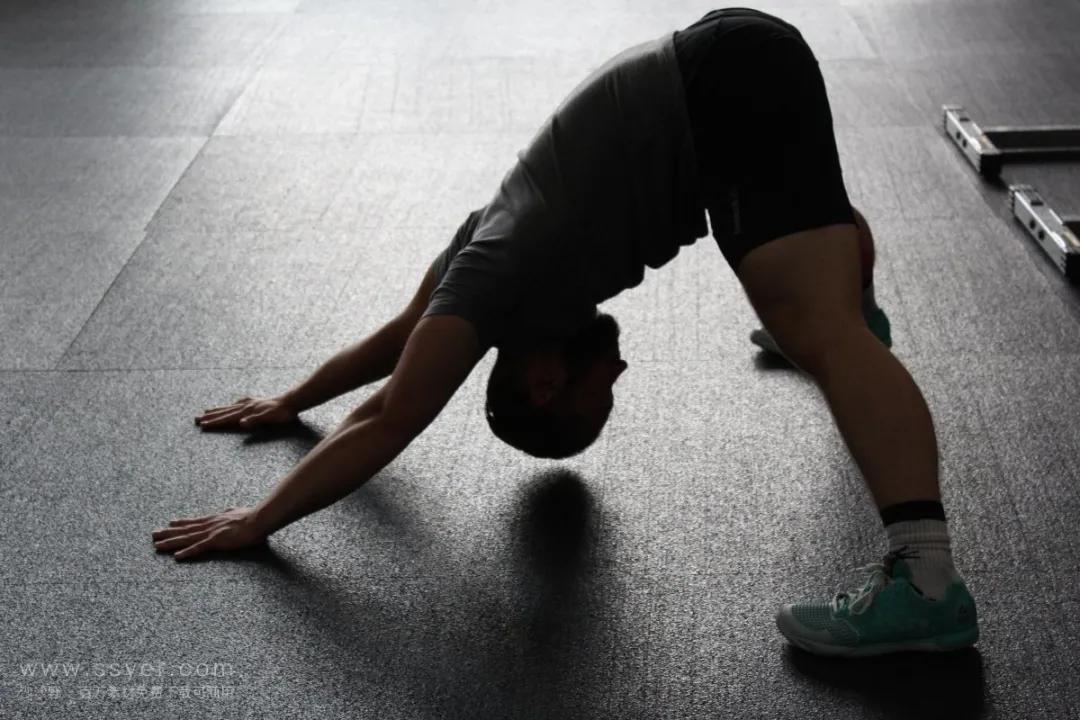 力量训练后拉伸动作,腕力训练完怎么拉伸