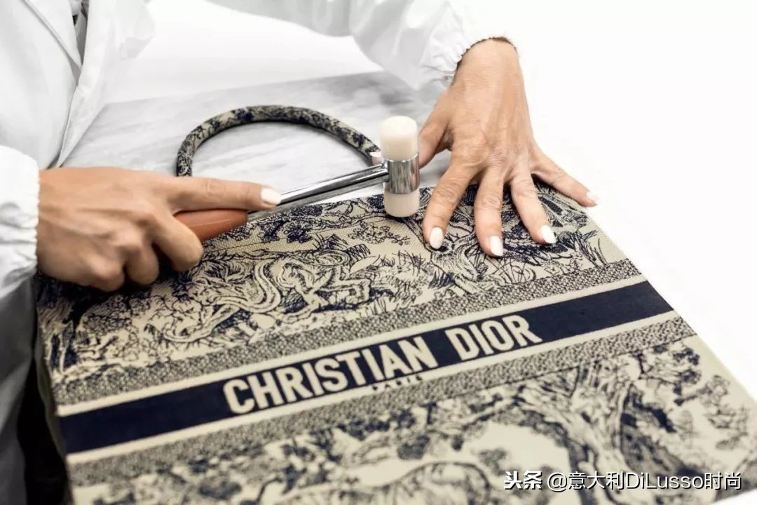 dior快闪店服装,dior女装快闪店