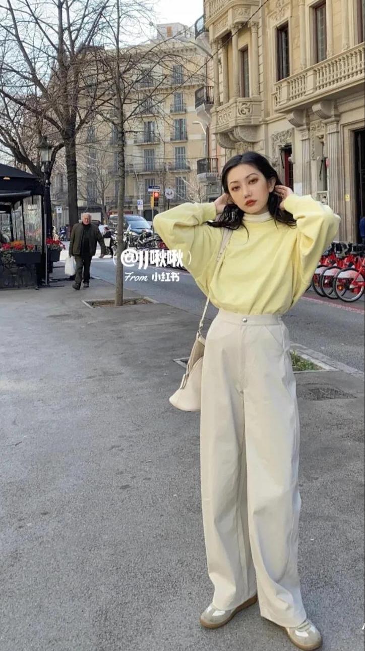 大冬天别露脚踝今年流行怎么穿,秋冬不要再露脚踝了