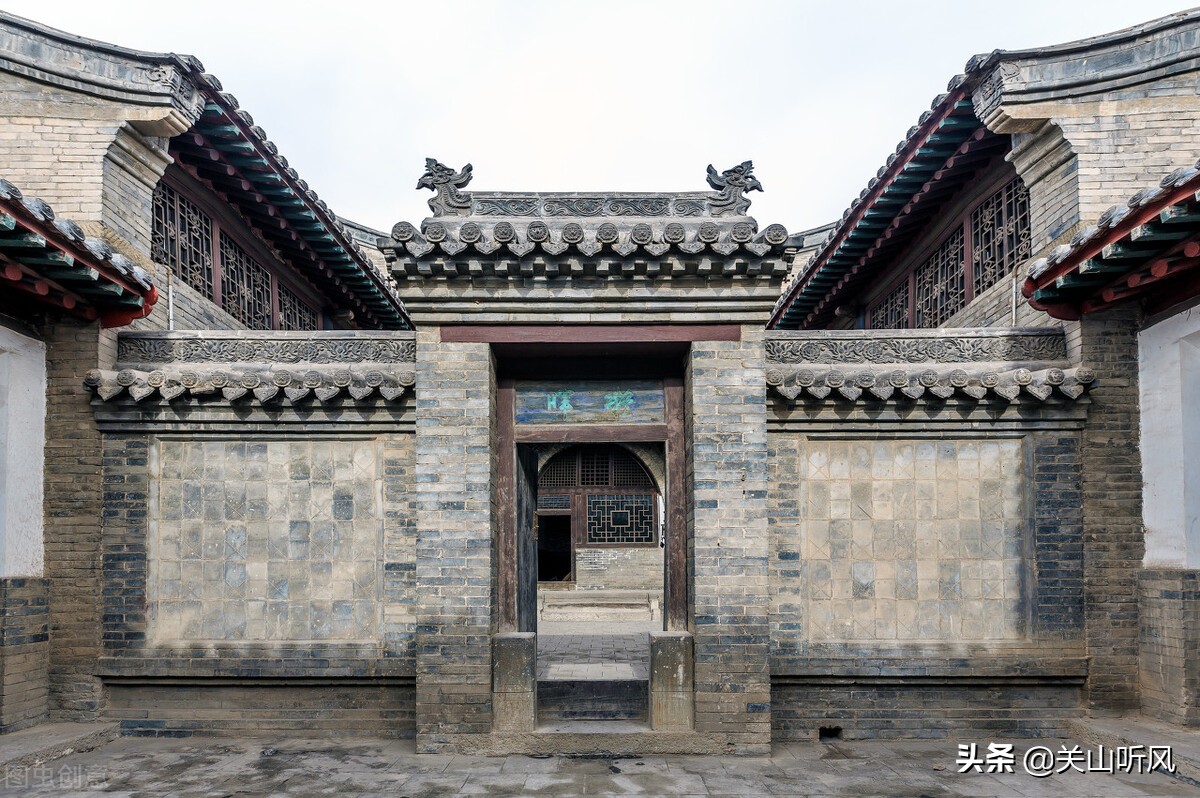 农村老话说宁住庙前,宁住过头屋不住露肘屋啥意思