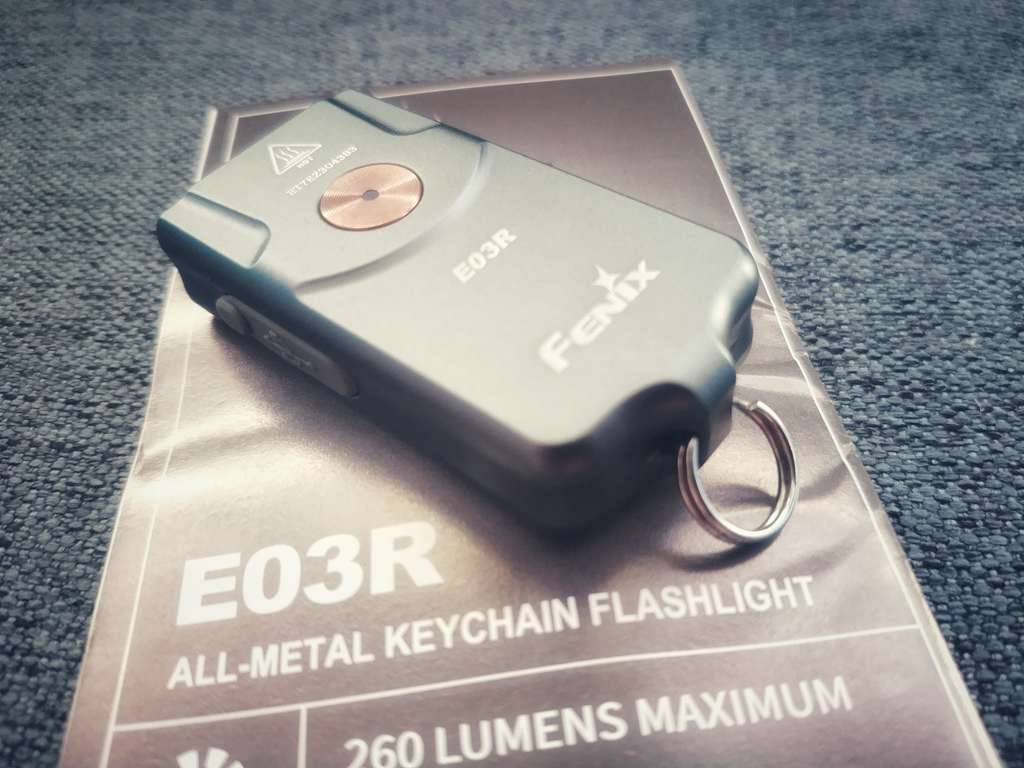 小包包里装些什么,小包包里适合放什么东西