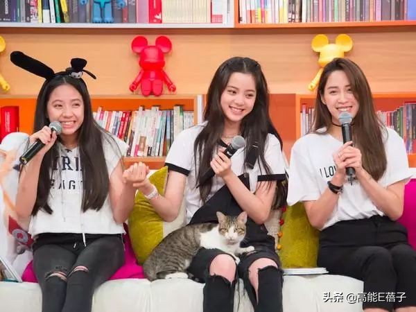 孤独、霸凌、无心读书……星二代在国外留学太难了