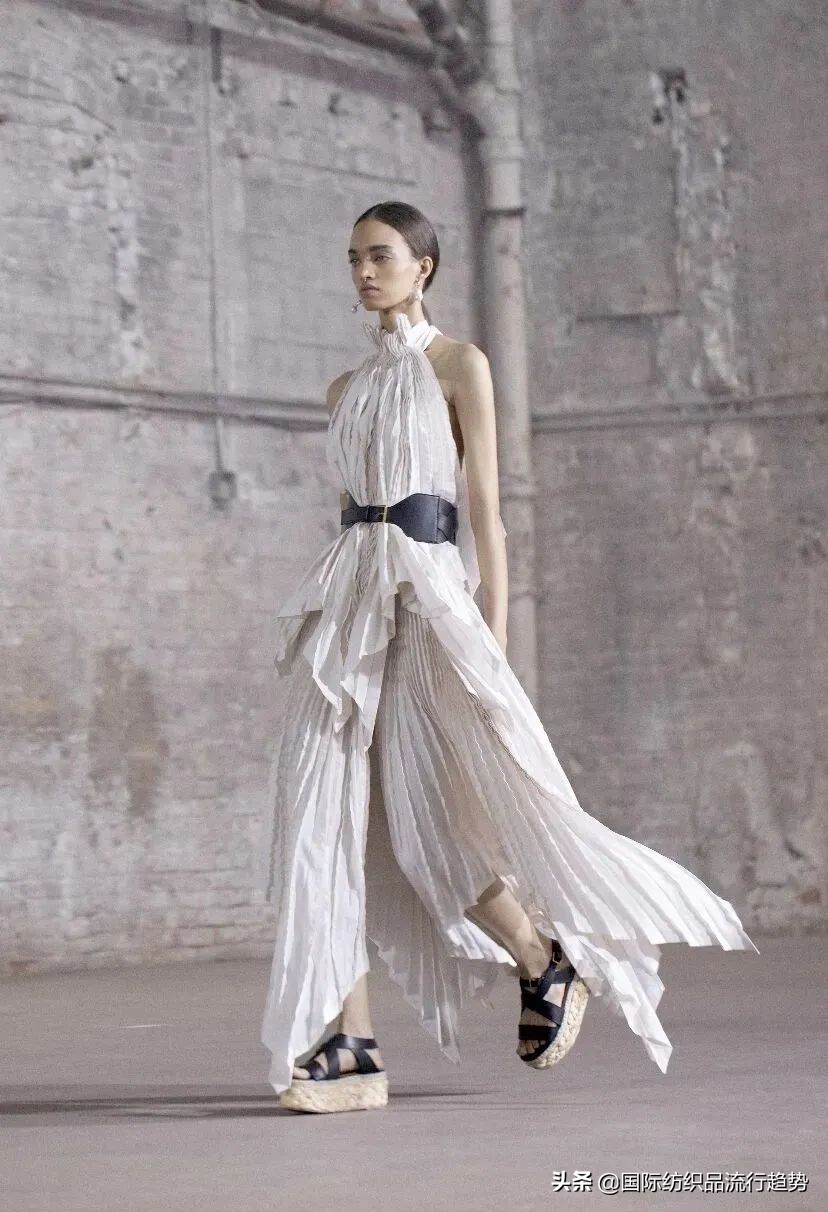 2022流行什么裙装,2021年的哪些裙子最流行