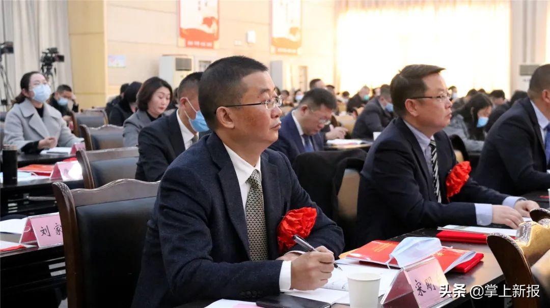 明年经济工作怎么干四个关键词,如何做好2024年经济工作