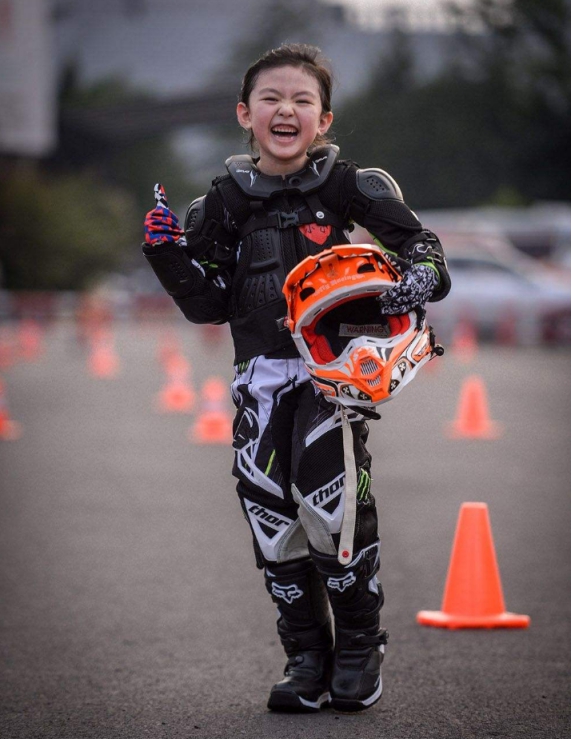 孩子6岁干什么事情都拖拉,孩子自理能力差磨蹭