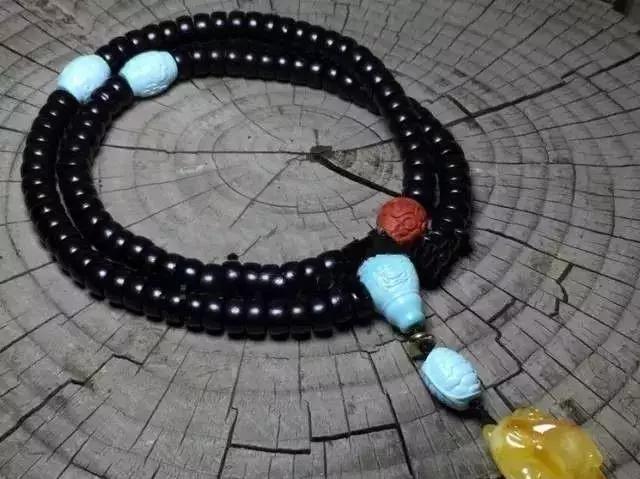 108手串背云如何搭配,5mm的手串搭配多大的背云