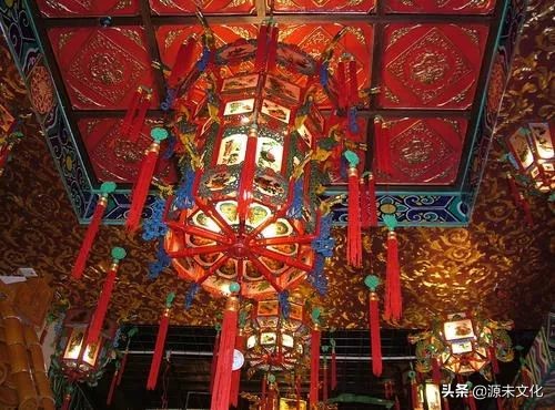 元宵节的特色活动有挂花灯吗,元宵节看灯笼的习俗是怎么来的