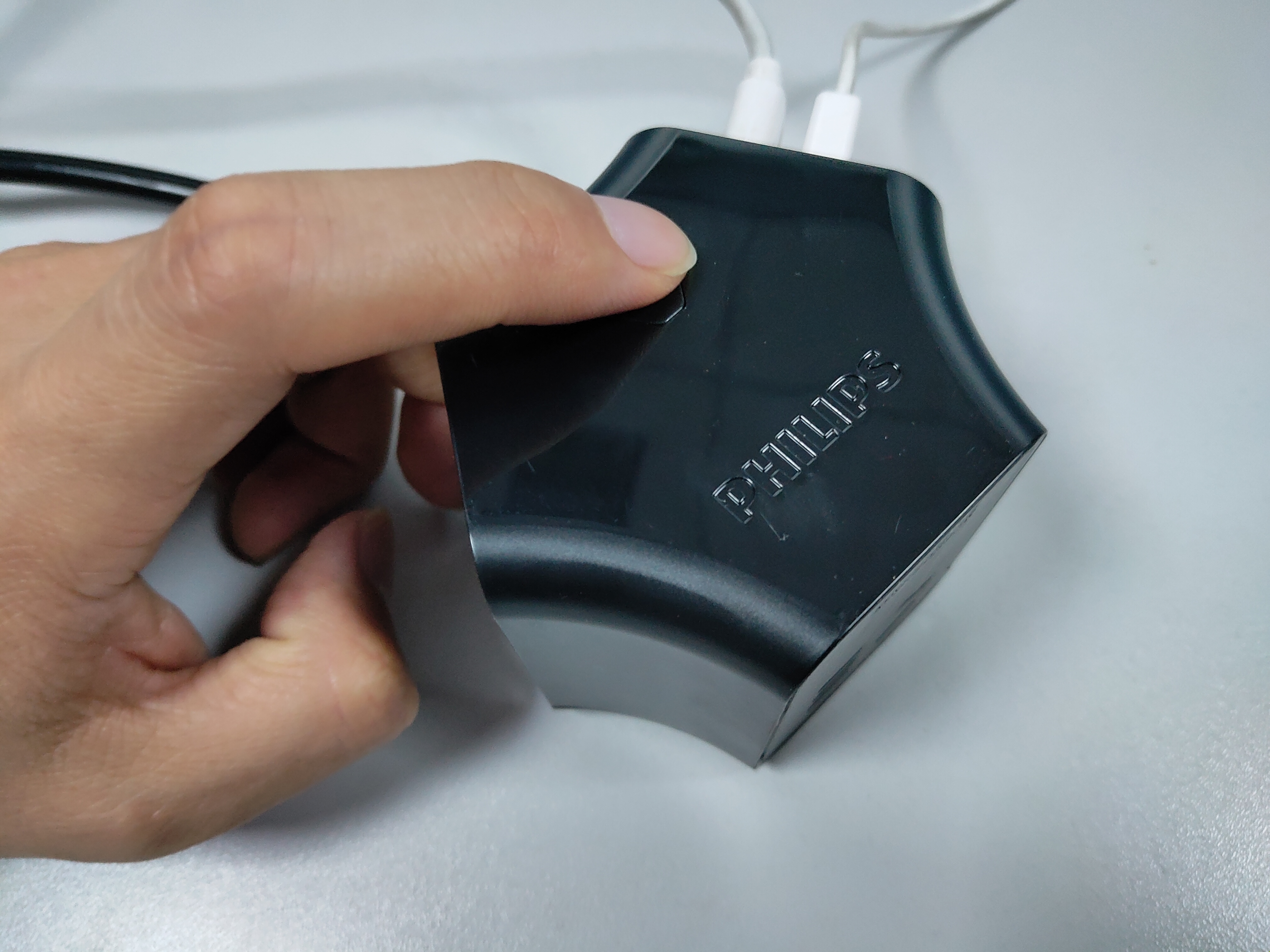 飞利浦长条轨道插座,飞利浦摩天轮插座65瓦