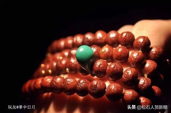最容易盘出包浆的手串,盘玩包浆后变黑的文玩