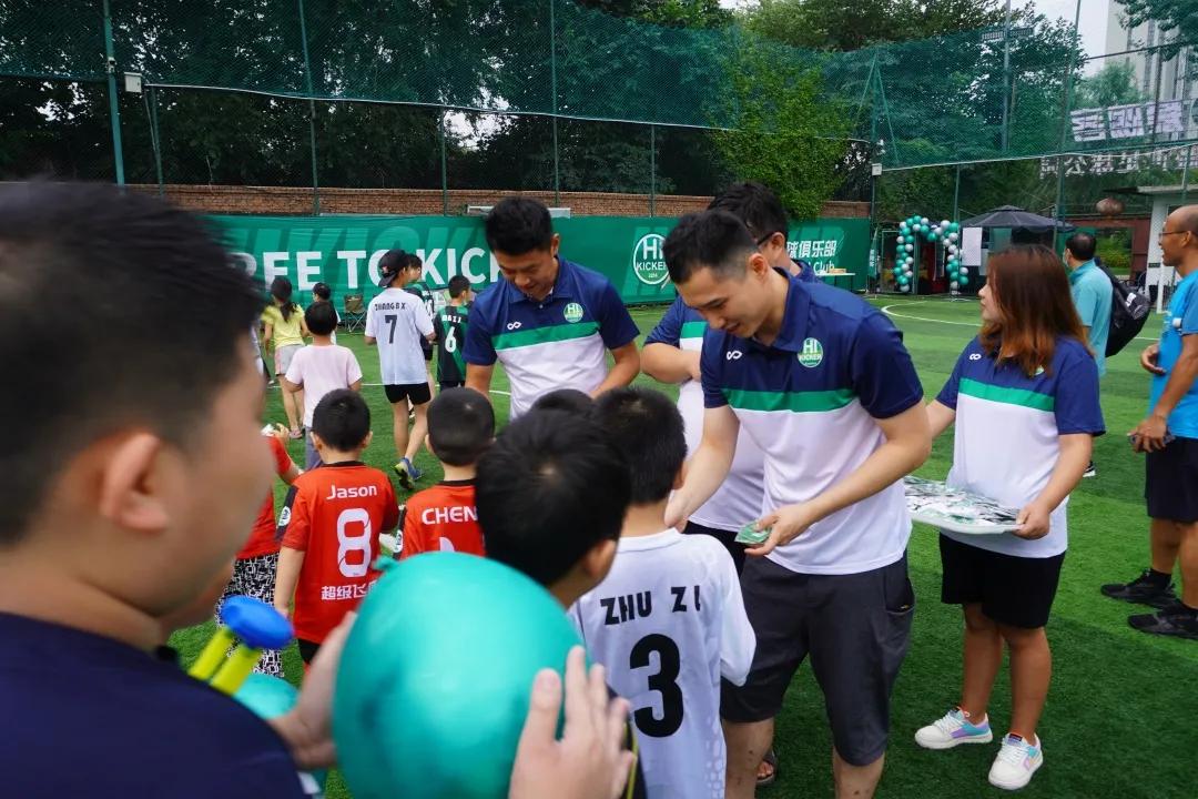 逐梦赛场迎篮而上,逐梦场