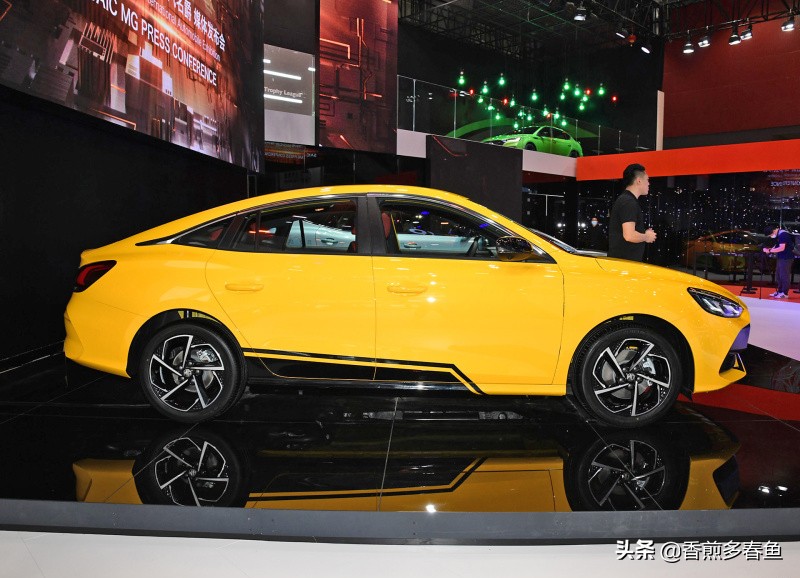 全新名爵5售6.79万起,名爵52021款自动挡低配全款落地