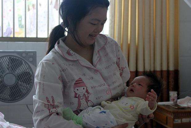 产后子宫怎样才能恢复得快一些,产后子宫恢复要特别注意什么